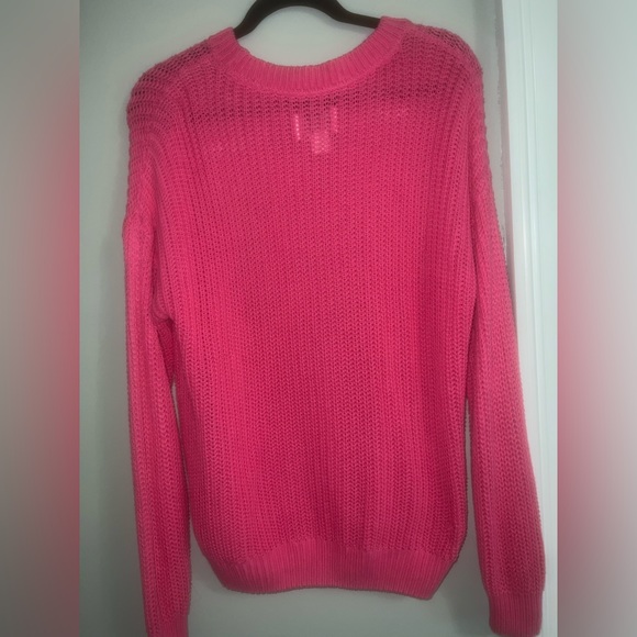 PINK oversized pink sweater size: small - Picture 3 of 3